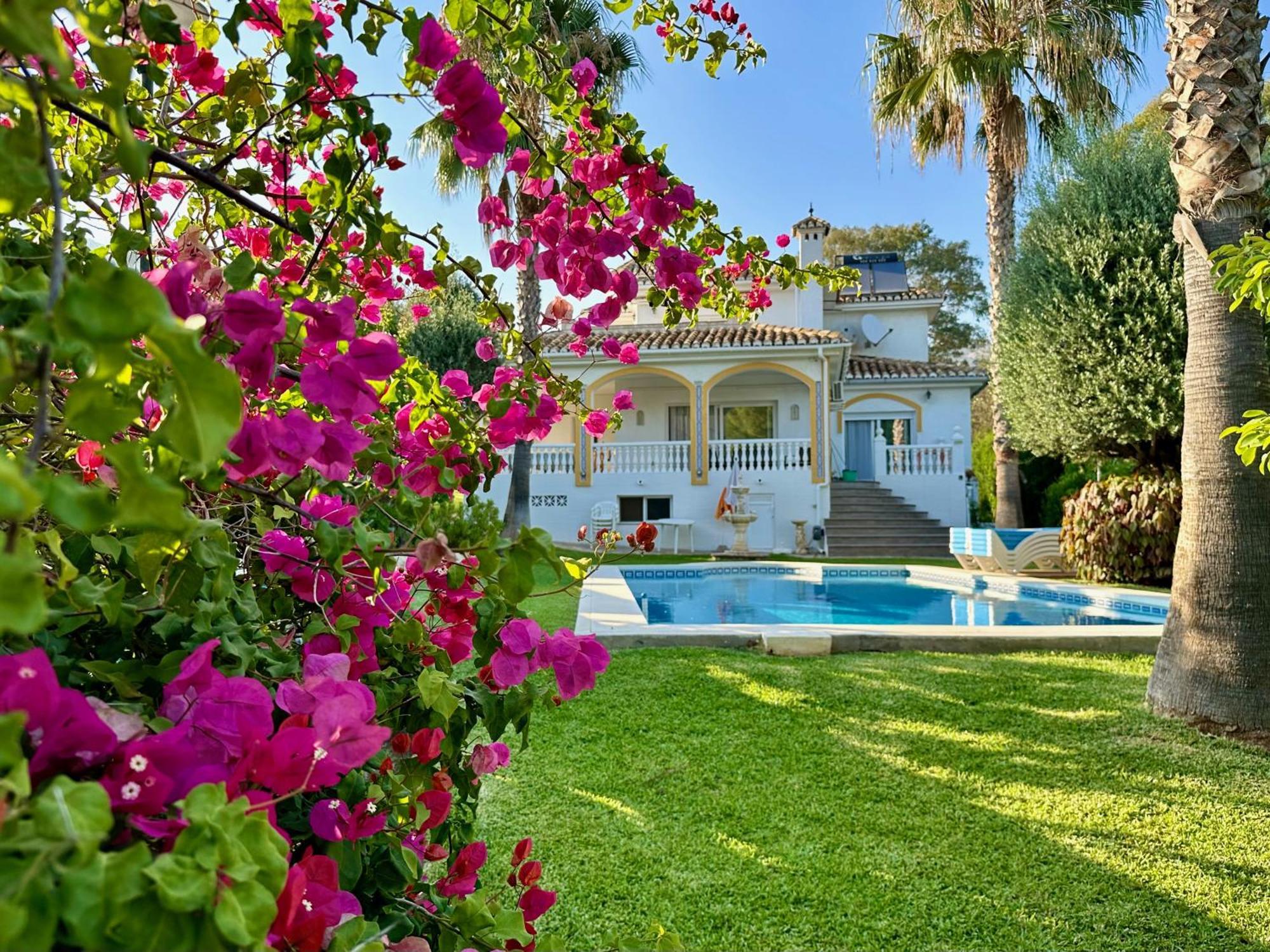 Villa Dolce Vita Benalmadena Luaran gambar